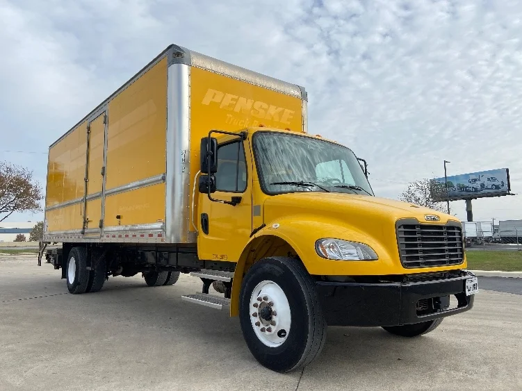 2022 Freightliner M2 106 in San Antonio, TX