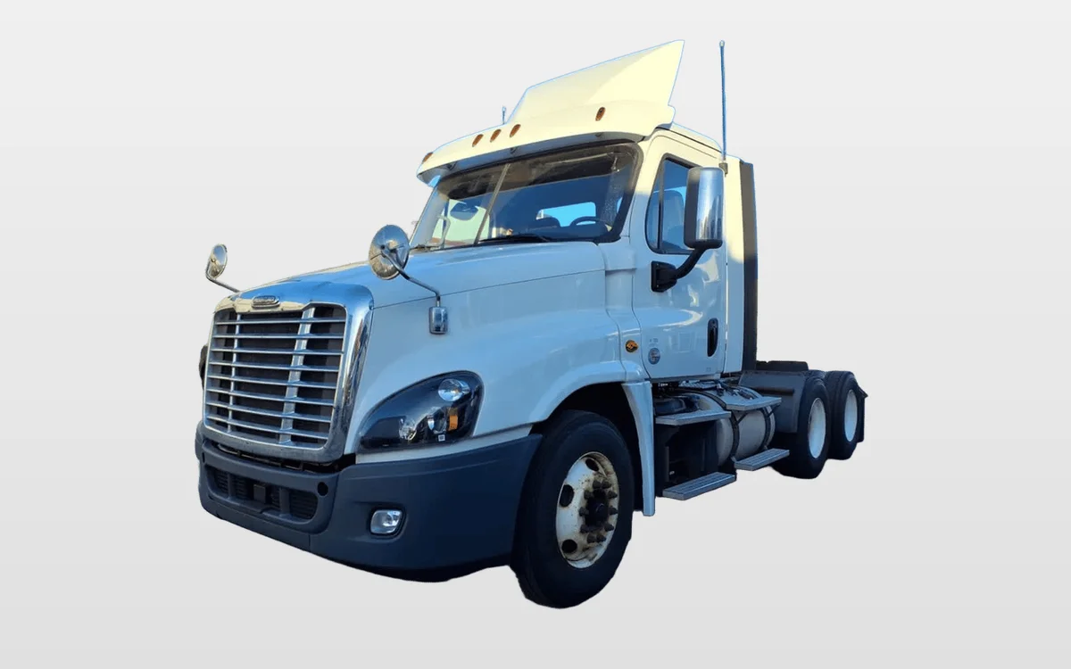 2019 Freightliner - image 1