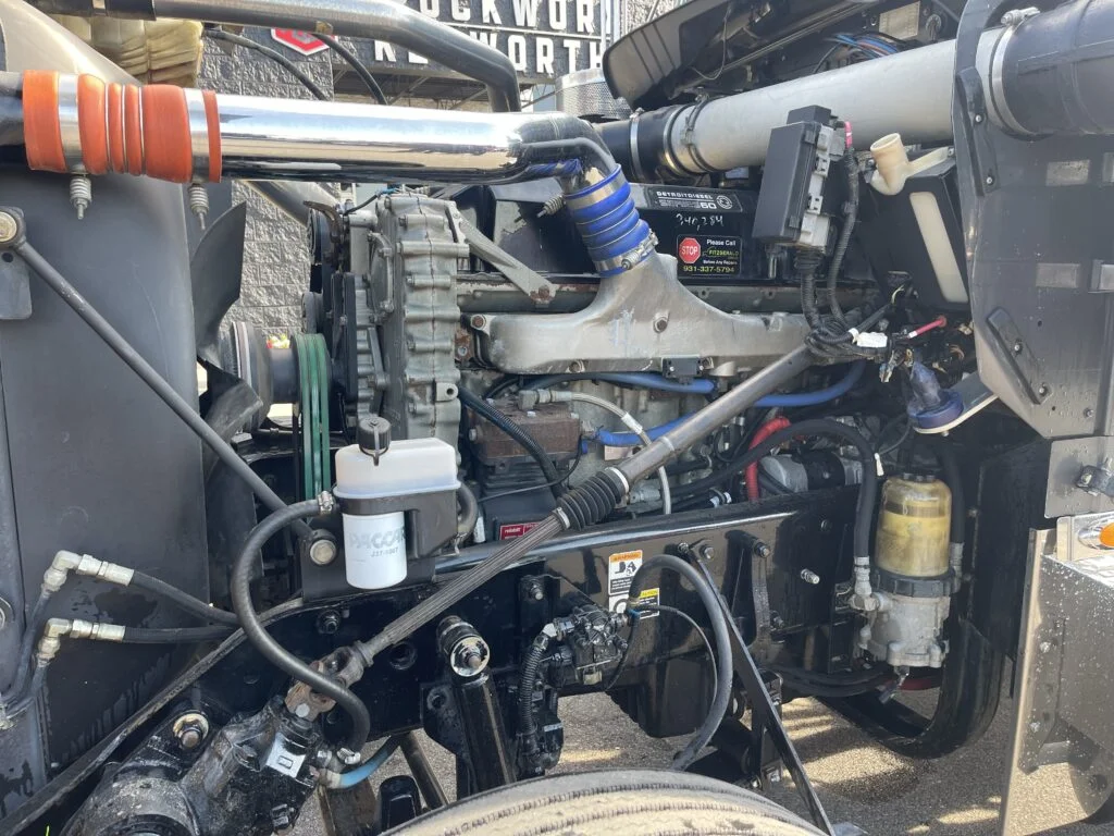 2014 Kenworth W900 - image 11