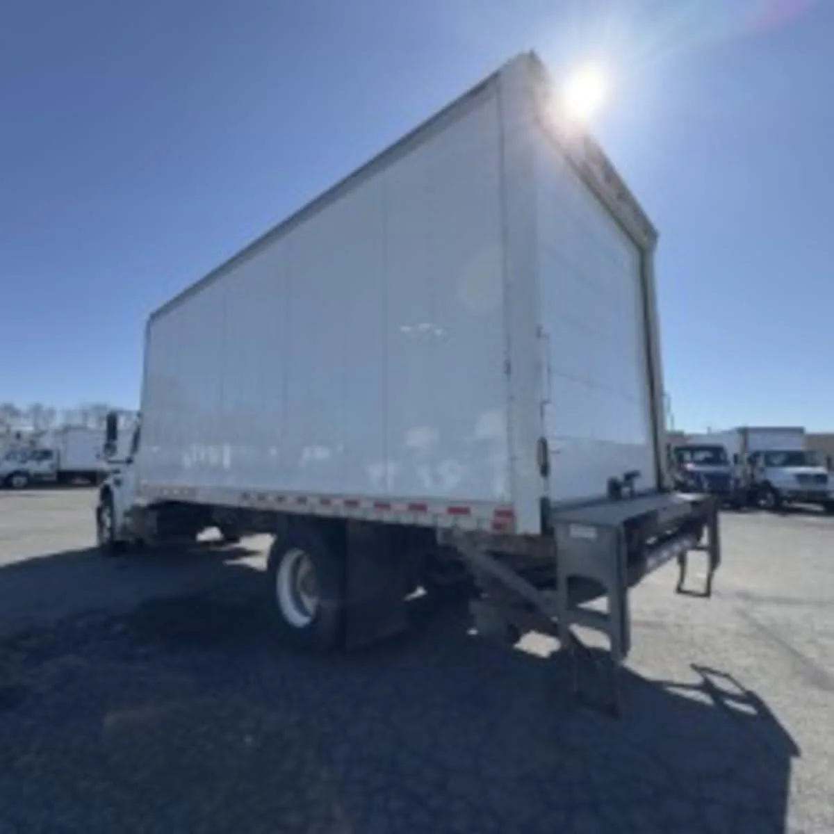 2020 Freightliner M2 106 - image 6