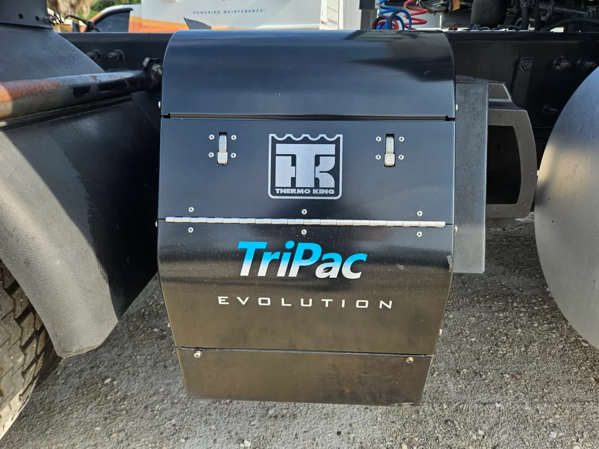 2019 International LT in Orlando, FL — photo 11
