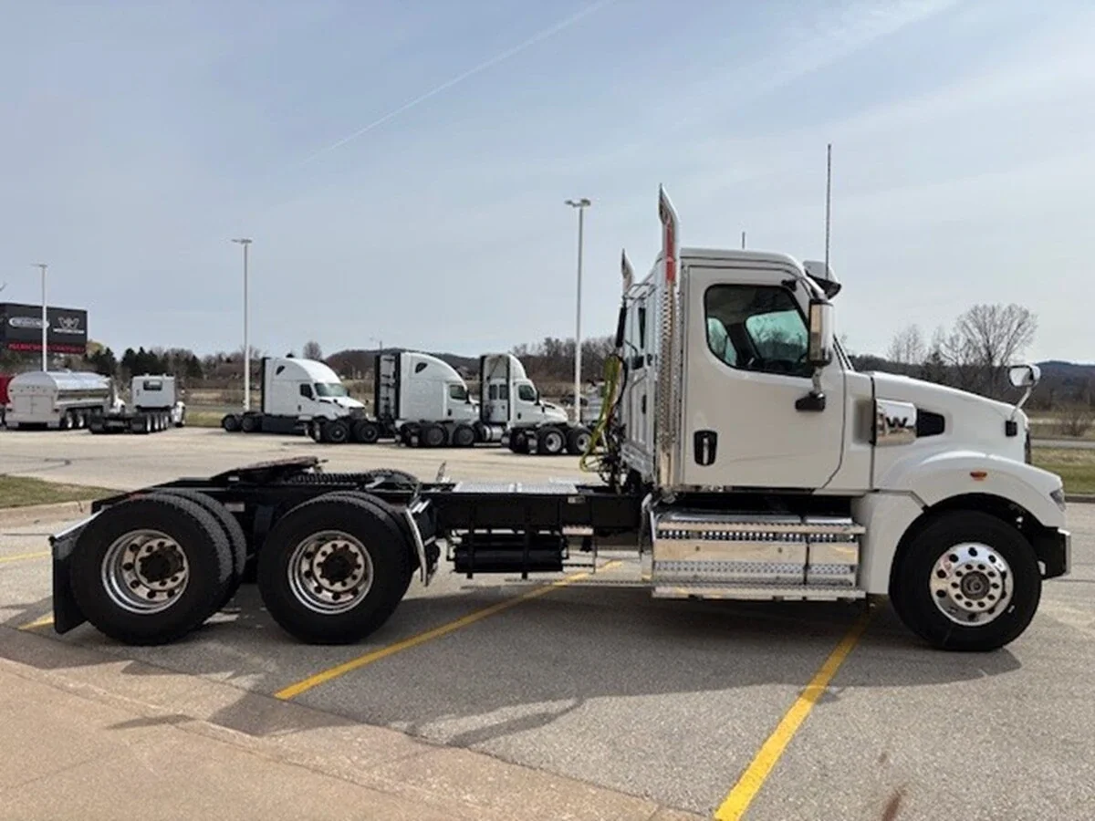 2027 Western Star 49X - image 4