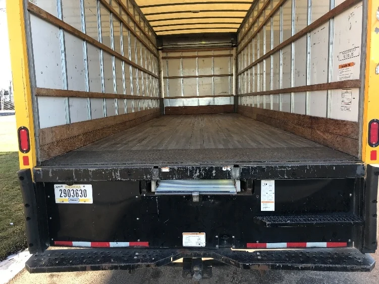 2021 International MV - image 9