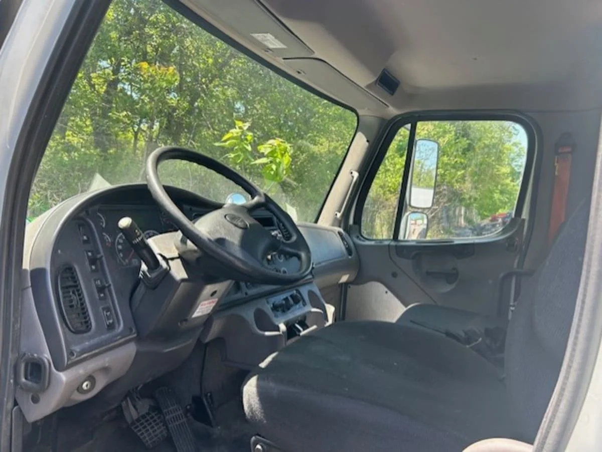 2020 Freightliner M2 106 in Bensalem, PA — photo 7