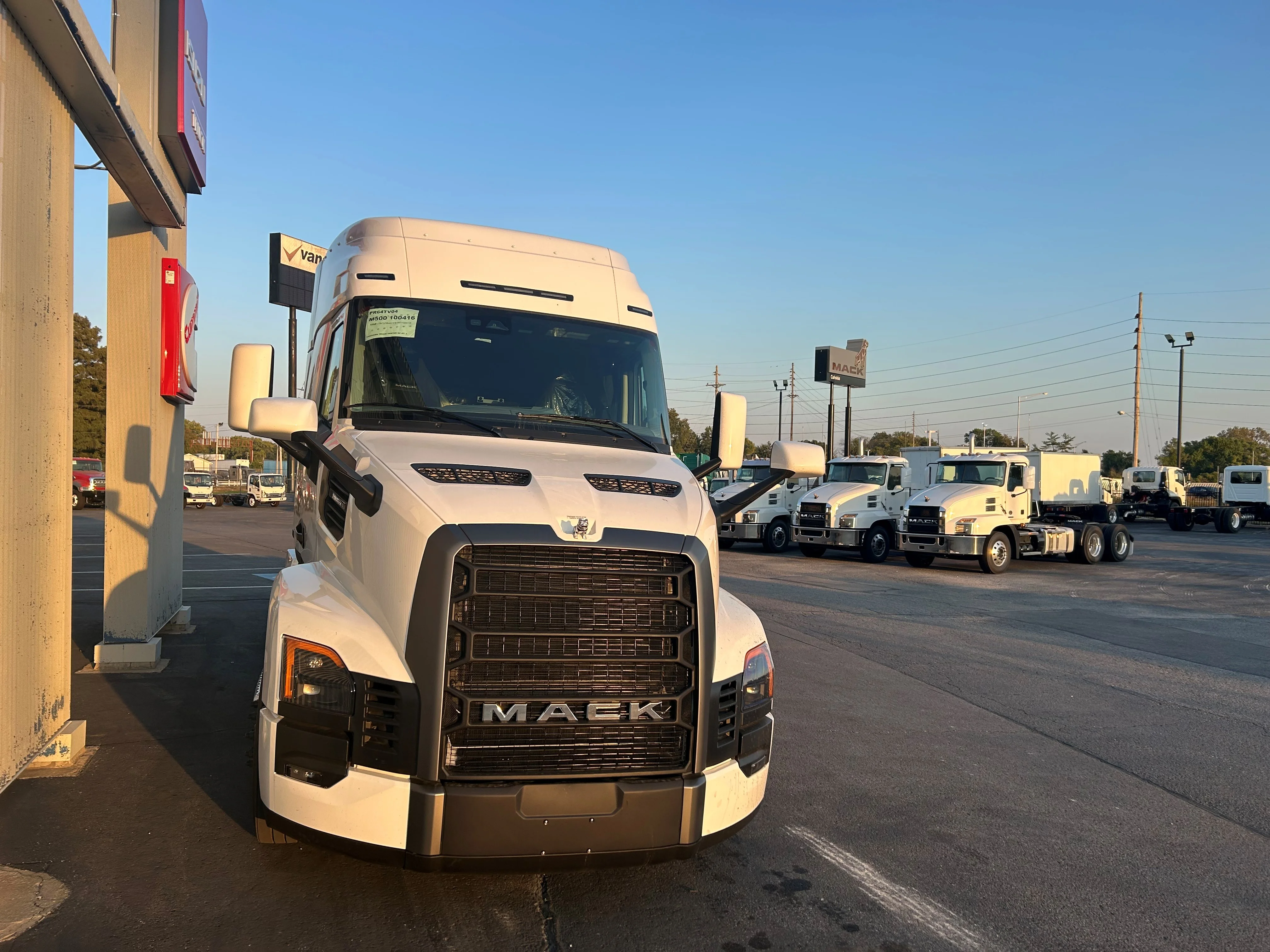 2026 Mack Pioneer in Cahokia, IL — photo 2
