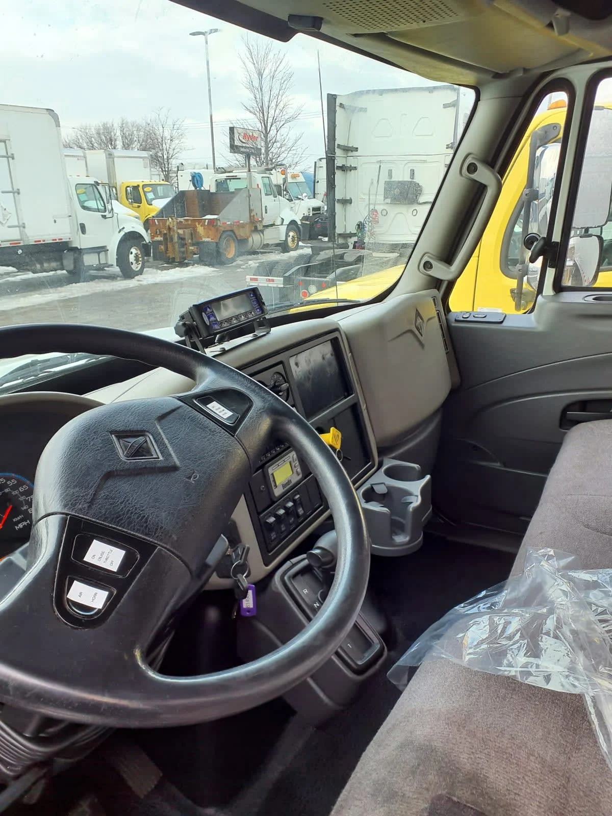 2019 International 4300 in Bolingbrook, IL — photo 8