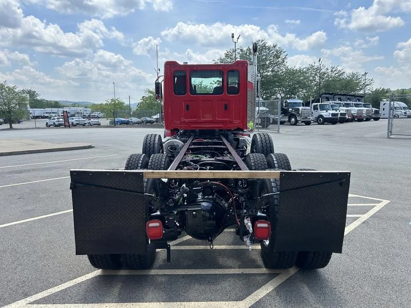 2026 Western Star 47X in Pittsburgh, PA — photo 4