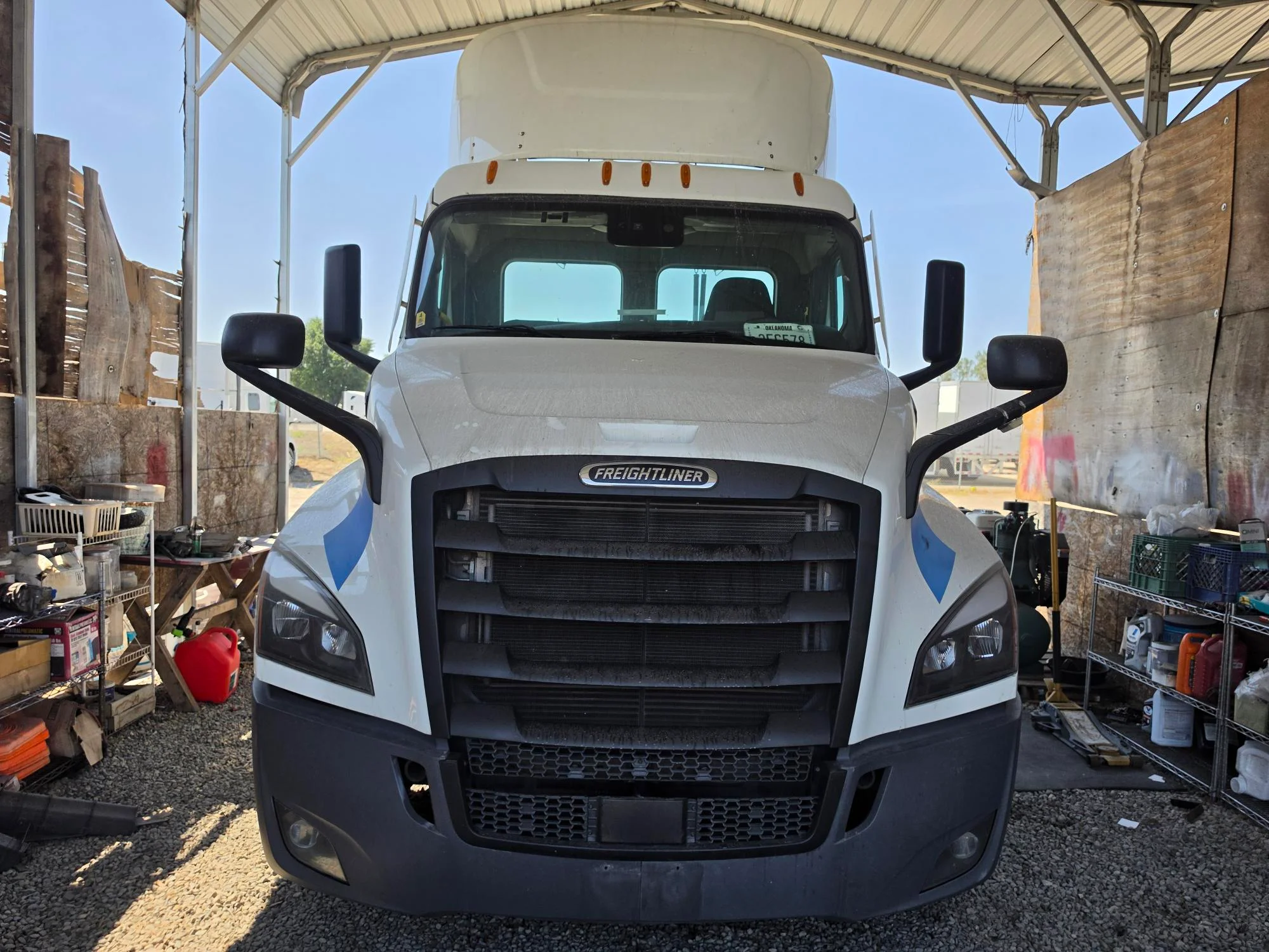 2022 Freightliner Cascadia in Selectrucks Fontana, CA — photo 3