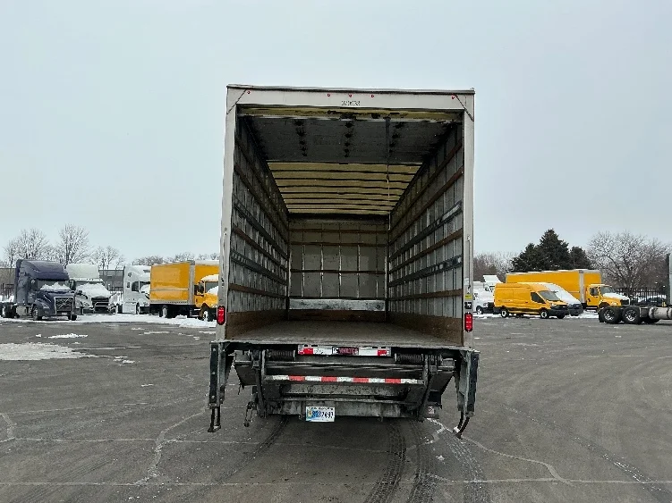 2021 International MV in Elkhart, IN — photo 8