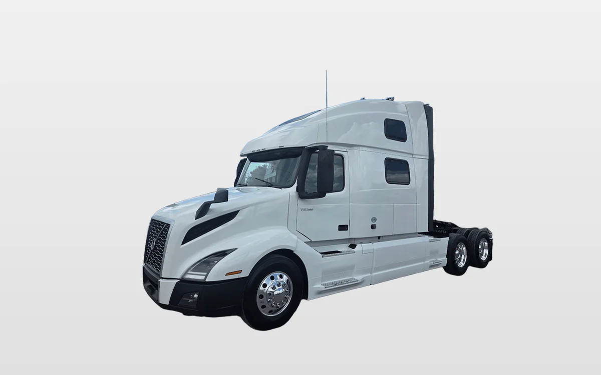 2023 Volvo - image 1