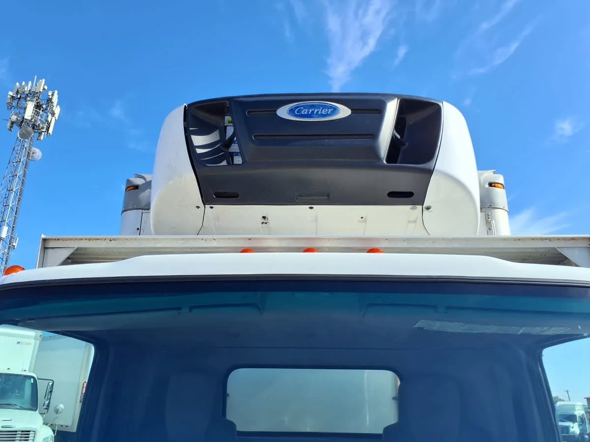 2018 Isuzu NPR - image 7