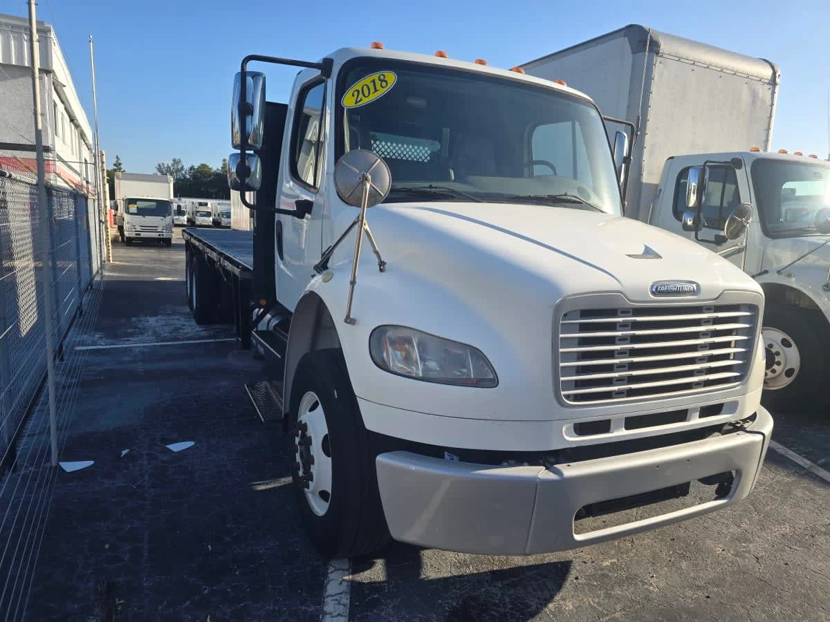 2014 Freightliner M2 106 in Tampa, FL