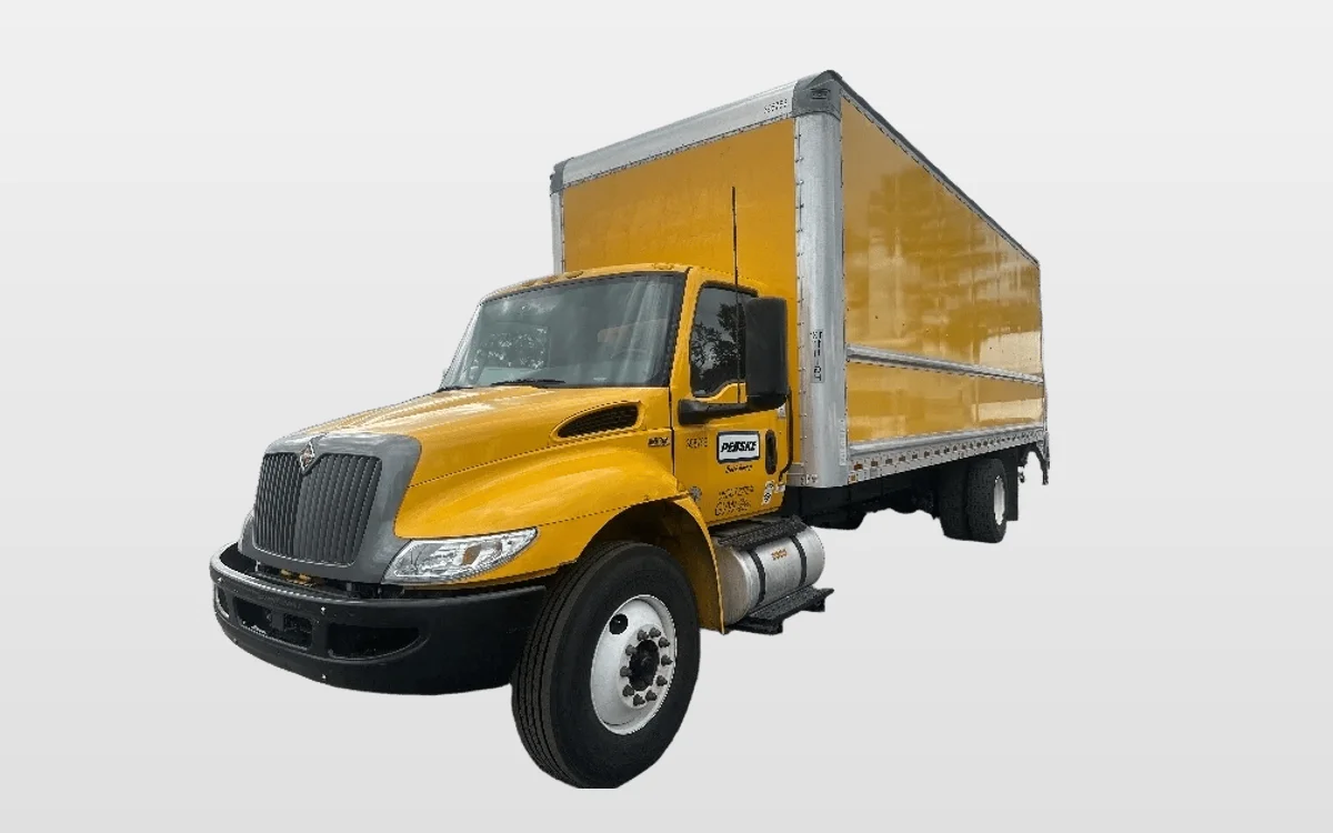 2022 International MV - image 1