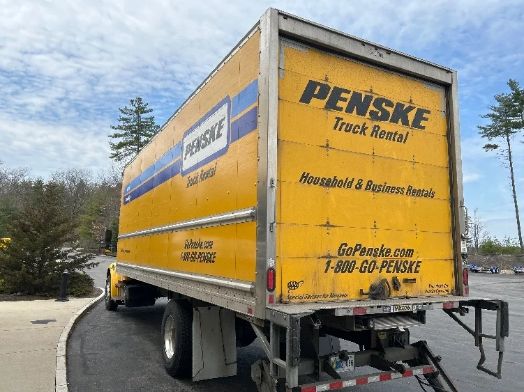 2020 Freightliner M2 106 in Londonderry, NH — photo 6