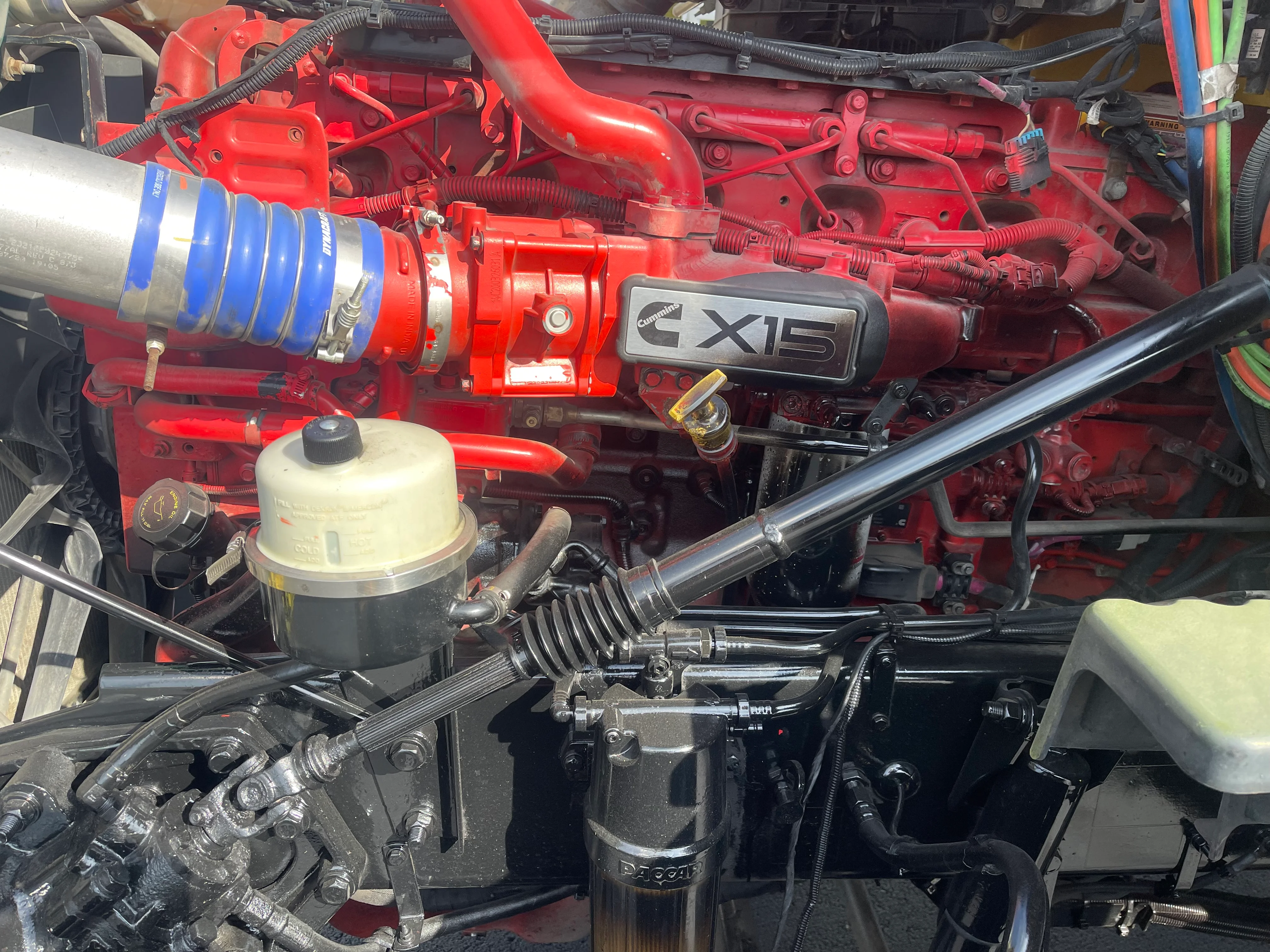 2021 Peterbilt 579 in Cincinnati, OH — photo 9