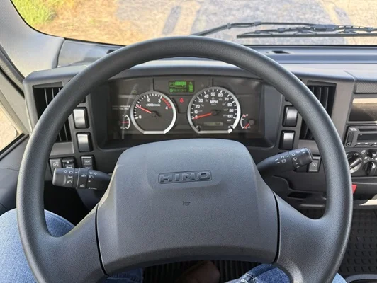 2023 Hino in Van Buren, AR — photo 10