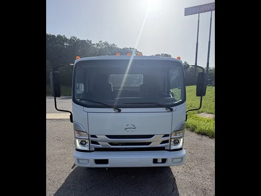 2023 Hino in Van Buren, AR — photo 14