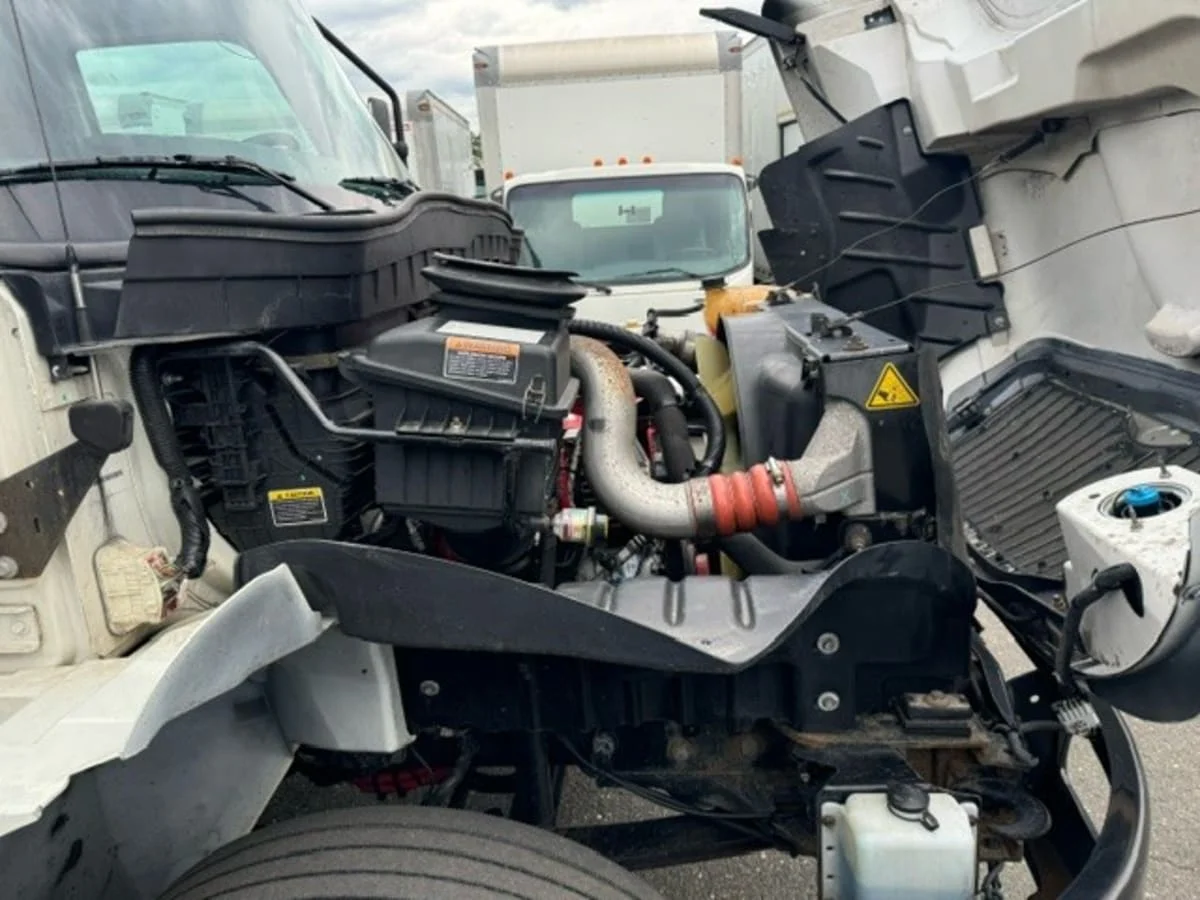 2020 International MV in Springfield, MA — photo 12