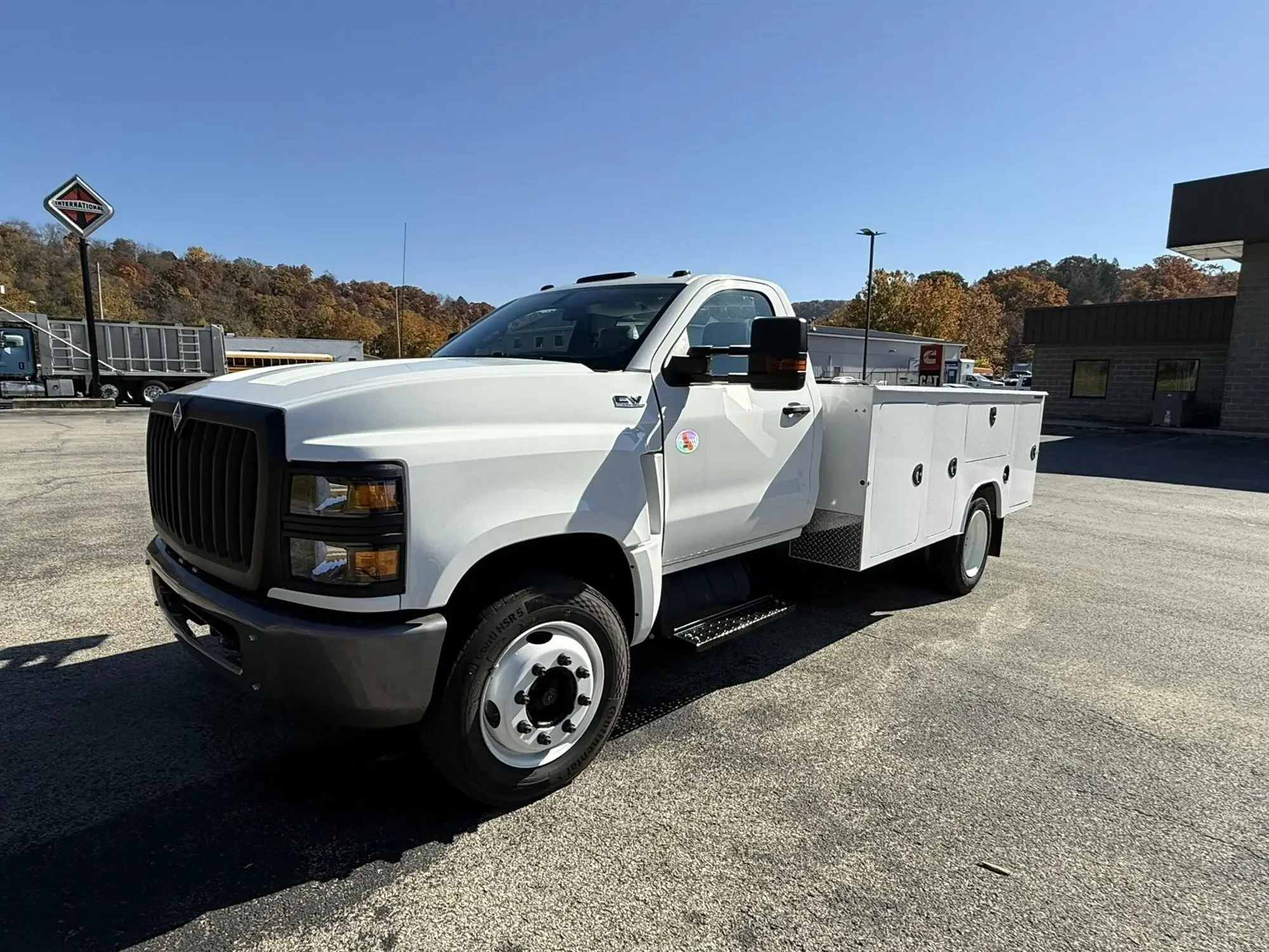 2024 International CV - image 2