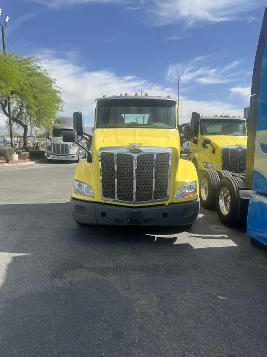 2021 Peterbilt 579 in Las Vegas, NV — photo 5