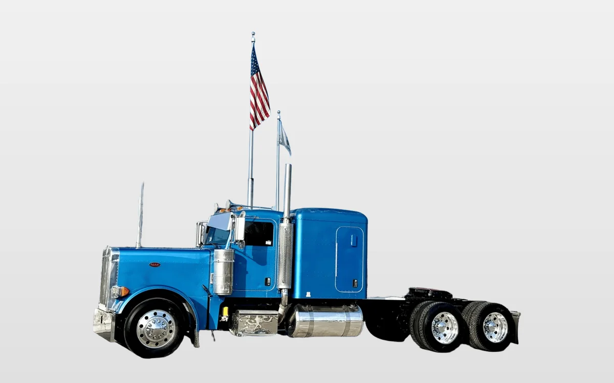 2005 Peterbilt - image 1
