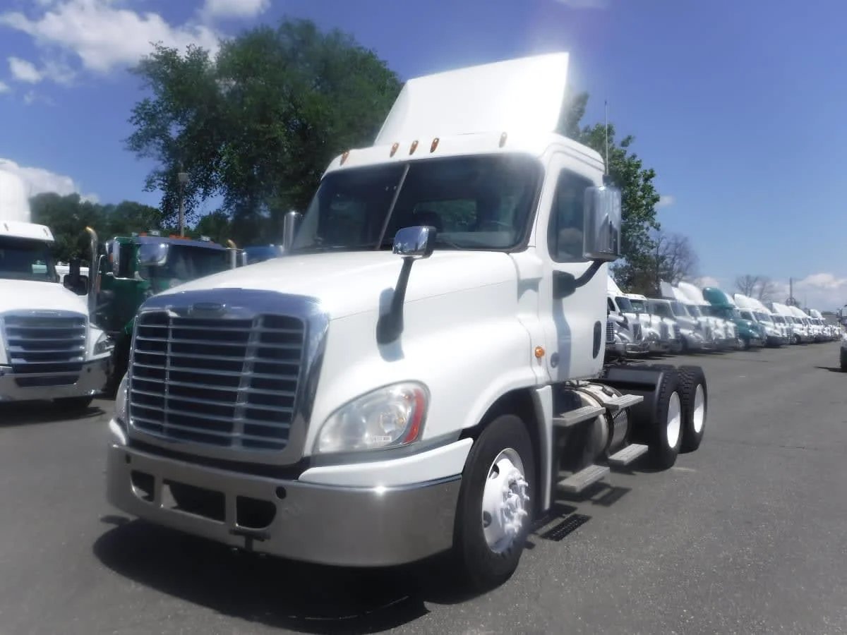 2018 Freightliner Cascadia in Springfield, MA