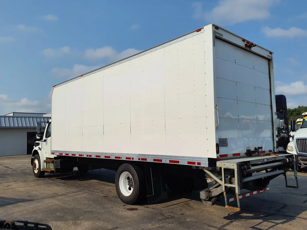 2019 Freightliner M2 106 in Oak Creek, WI — photo 6