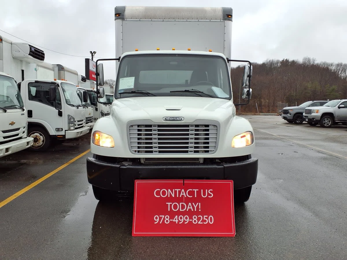 2018 Freightliner M2 106 in Salisbury, MA — photo 2