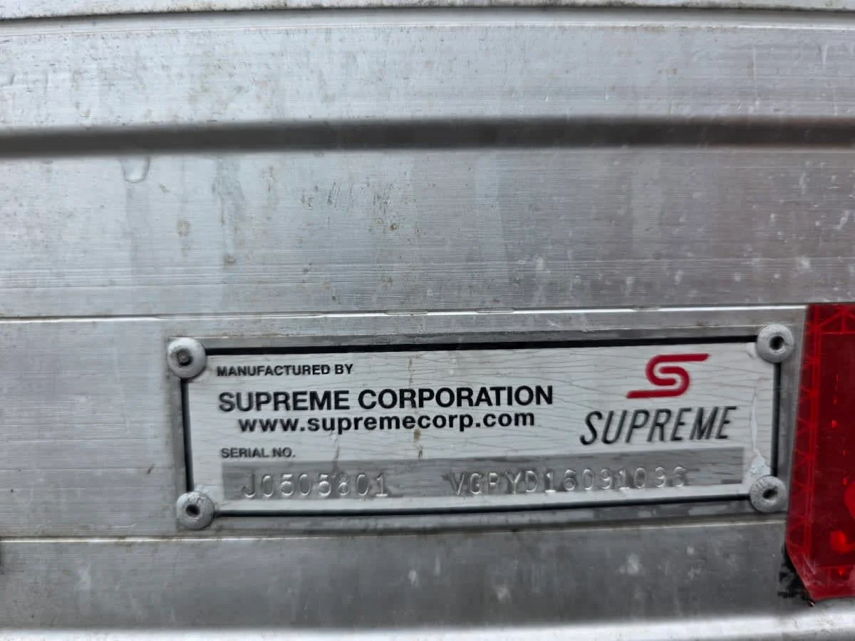 2019 Isuzu NPR - image 11