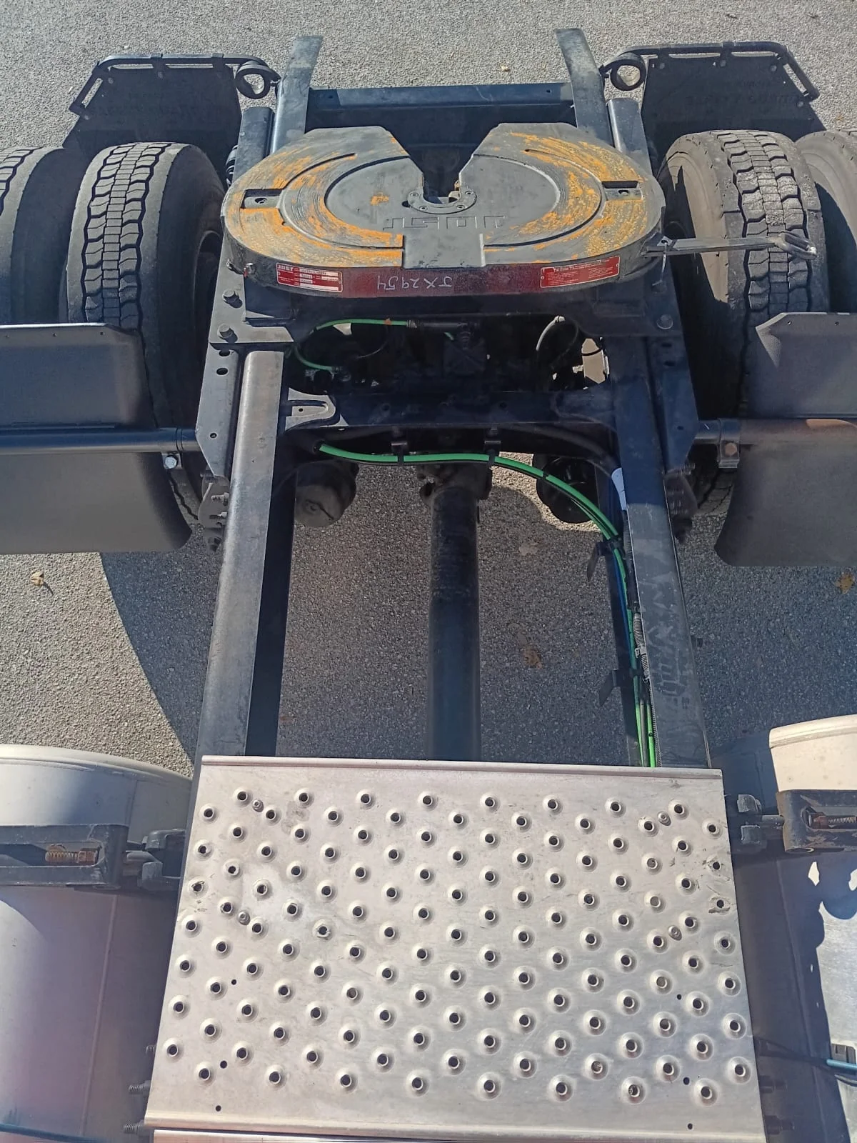 2018 Freightliner Cascadia - image 10