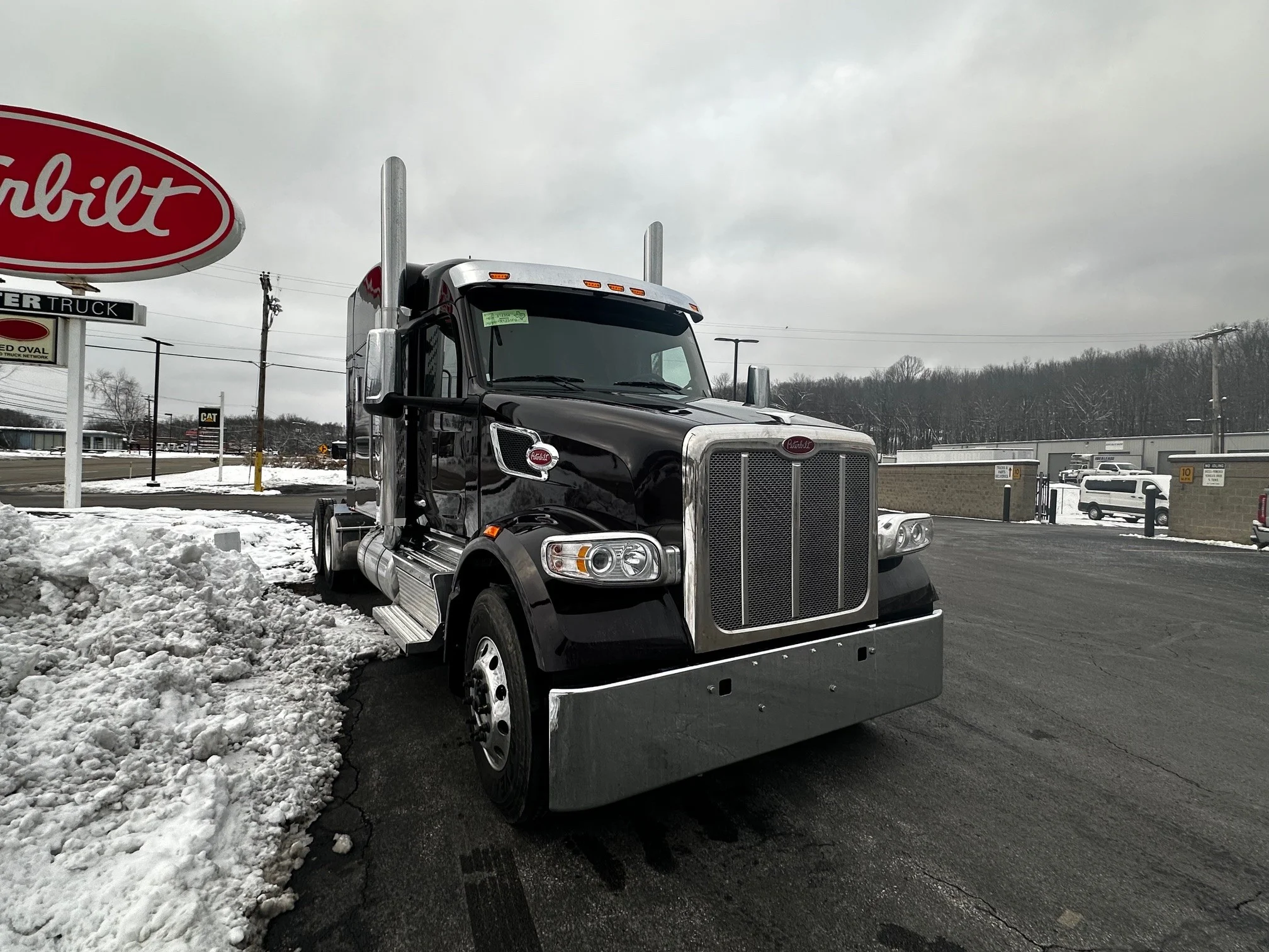 2026 Peterbilt 567 - image 9