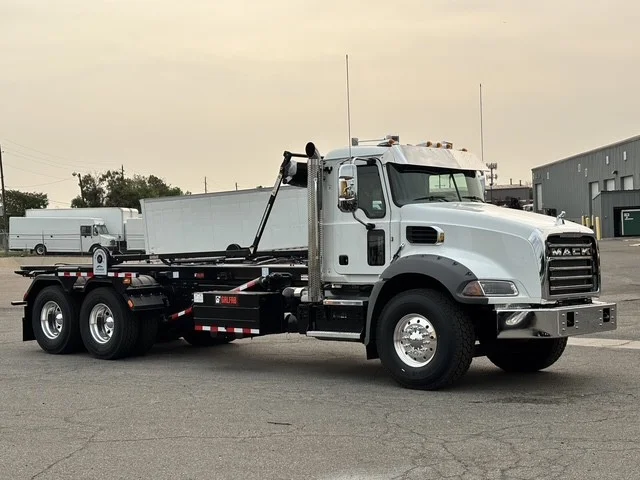 2026 Mack Granite in Denver, CO — photo 3