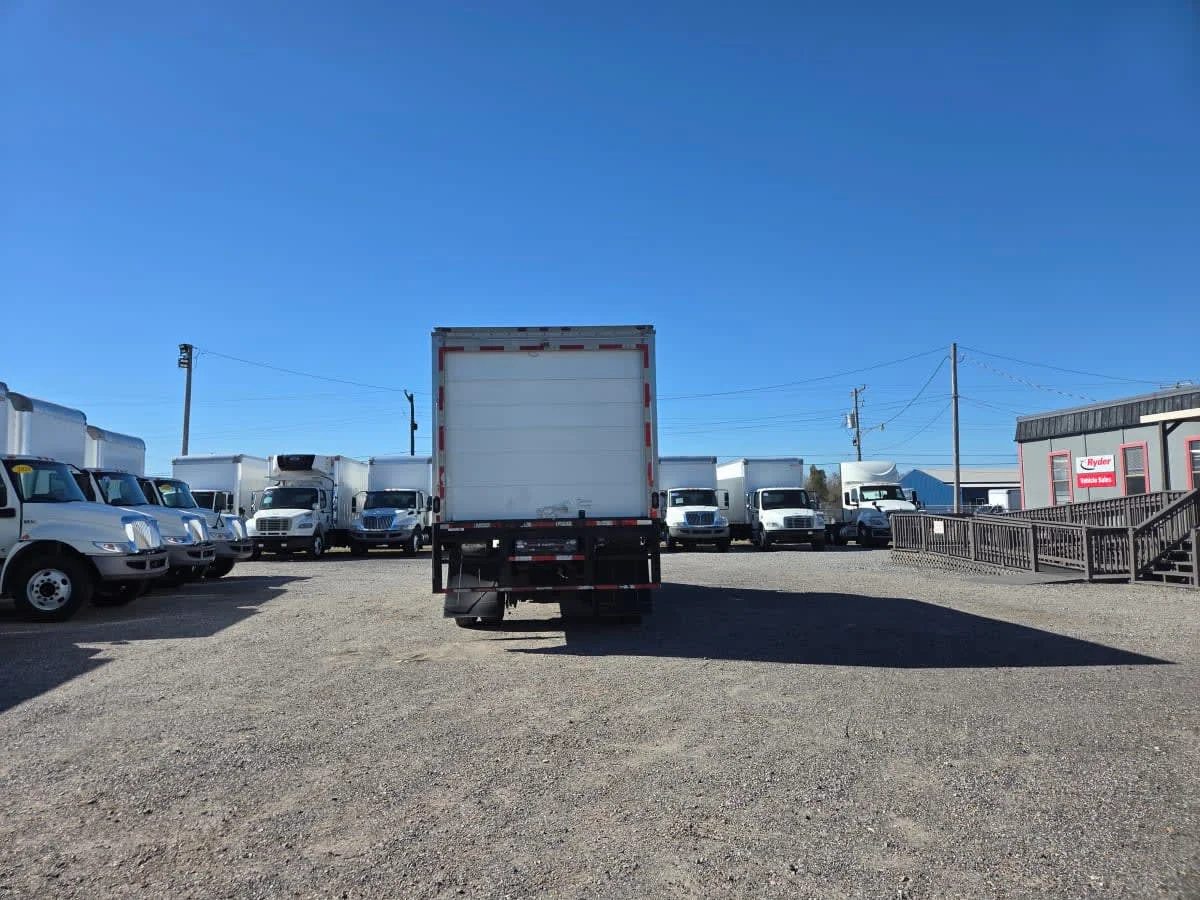 2019 Freightliner M2 106 in St. Rose, LA — photo 5
