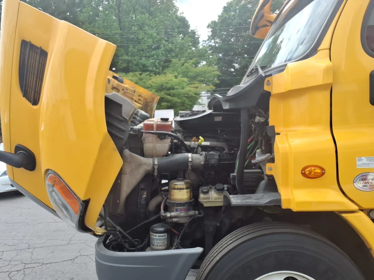 2018 Freightliner Cascadia in Doraville, GA — photo 8