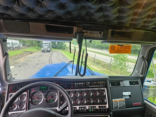 2027 Kenworth W900 in Durham, NC — photo 10