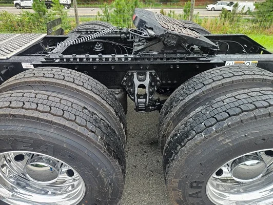 2027 Kenworth W900 in Durham, NC — photo 4