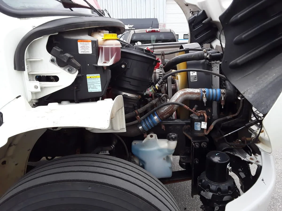 2019 Freightliner M2 106 in Salisbury, MA — photo 14