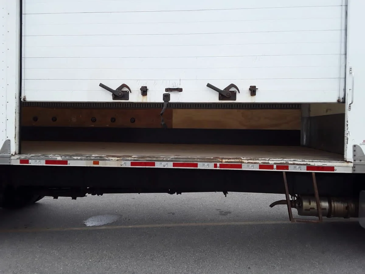 2019 Freightliner M2 106 in Salisbury, MA — photo 11