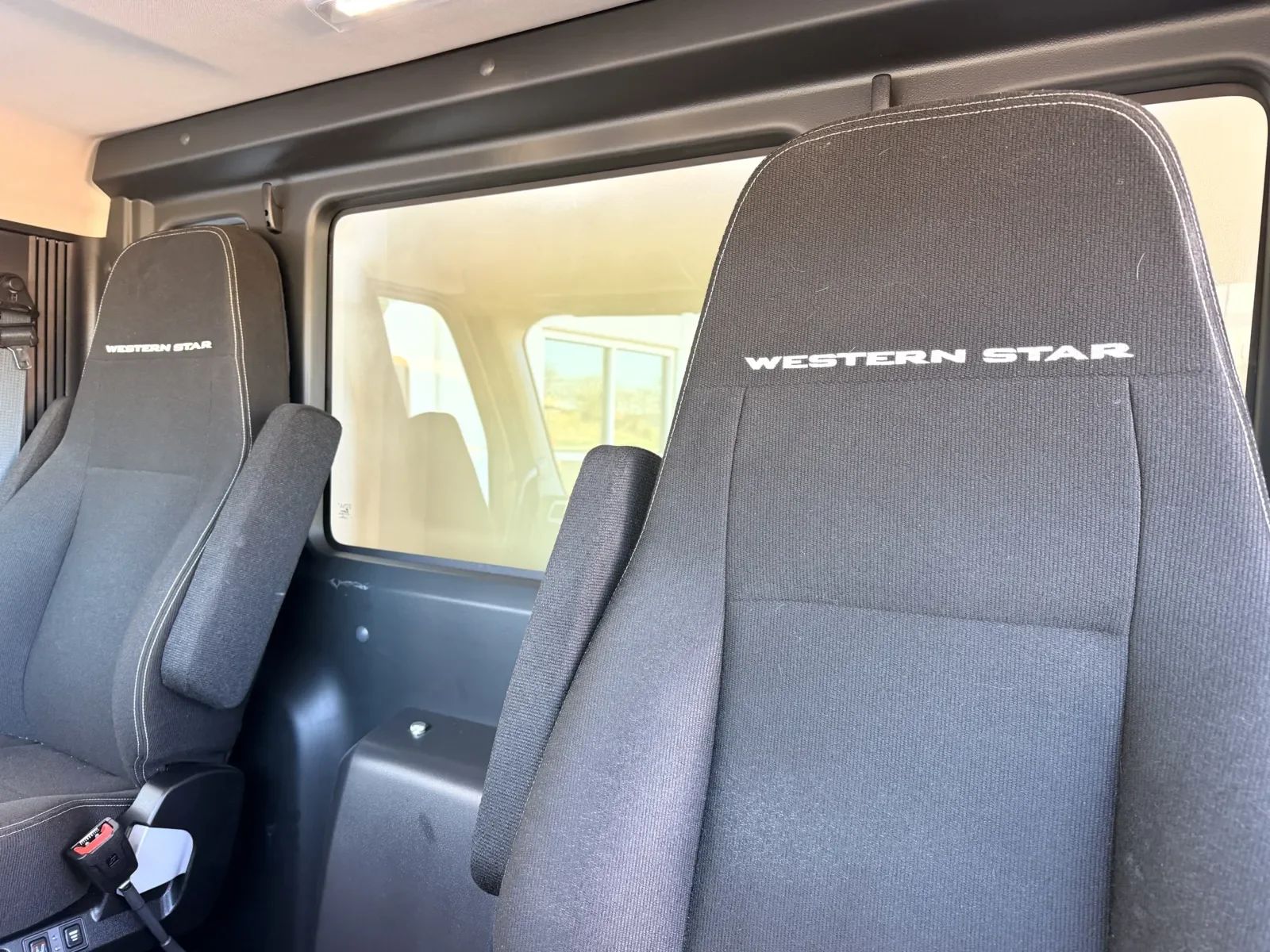 2024 Western Star 47X - image 21