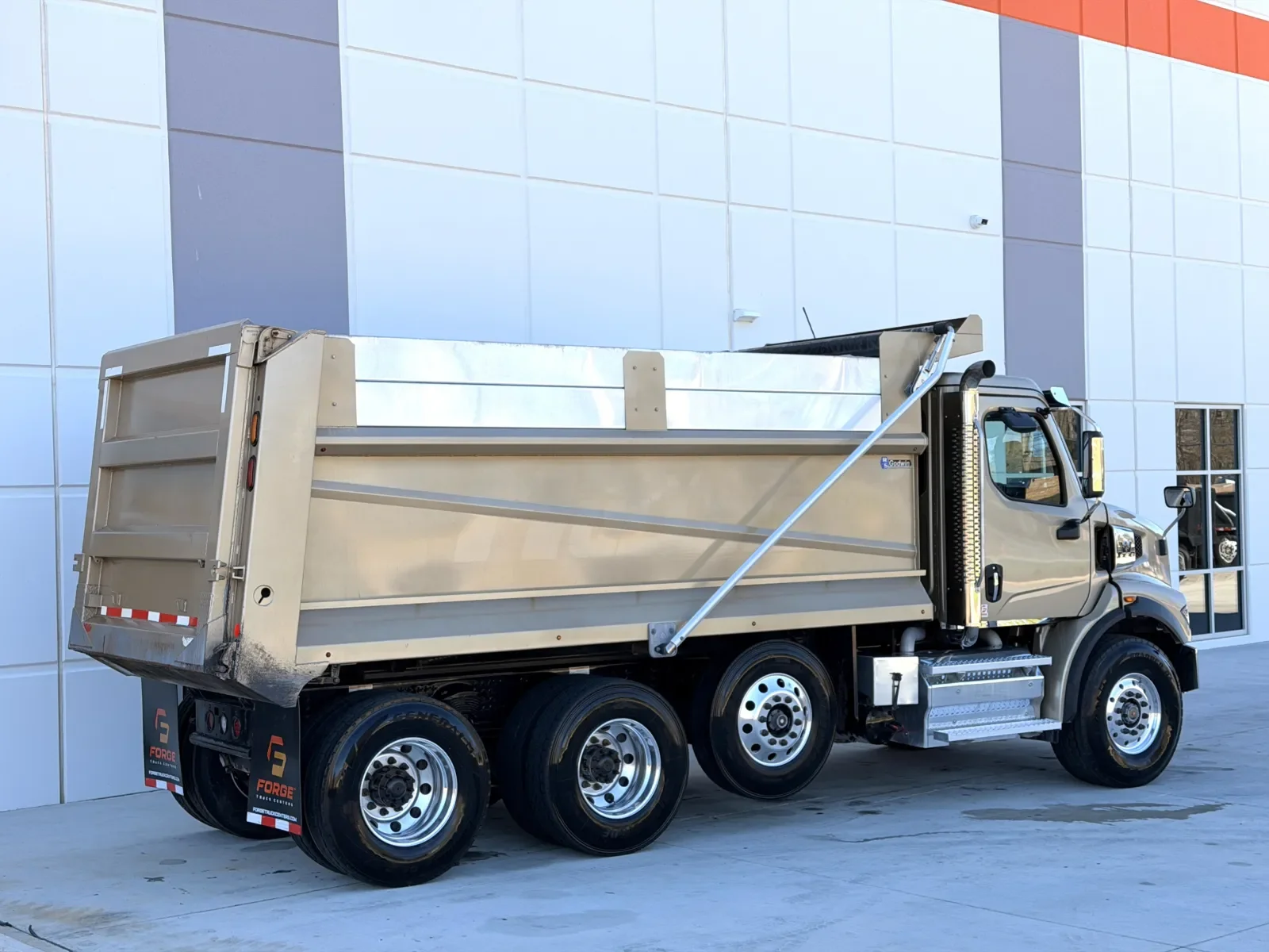 2024 Western Star 47X - image 6