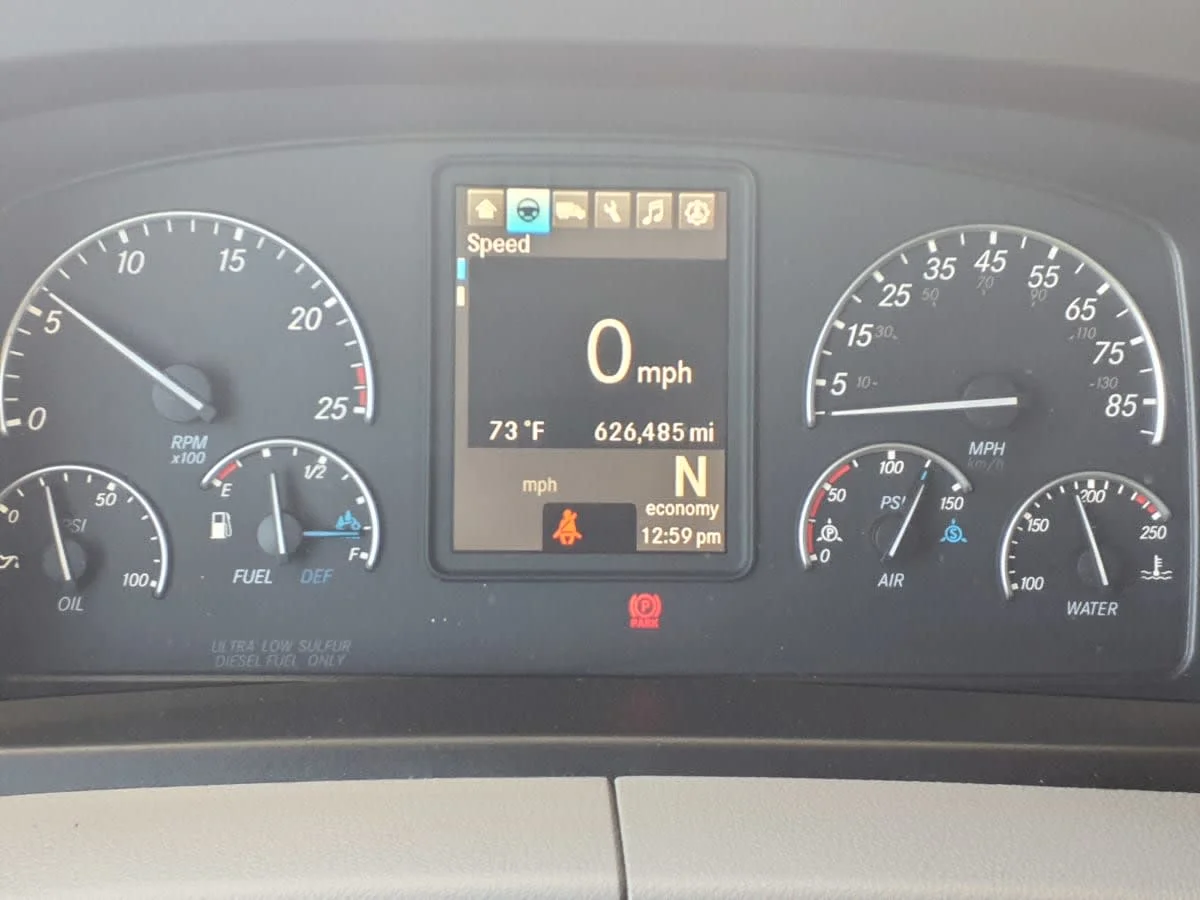2020 Freightliner Cascadia in Wayland, MI — photo 12