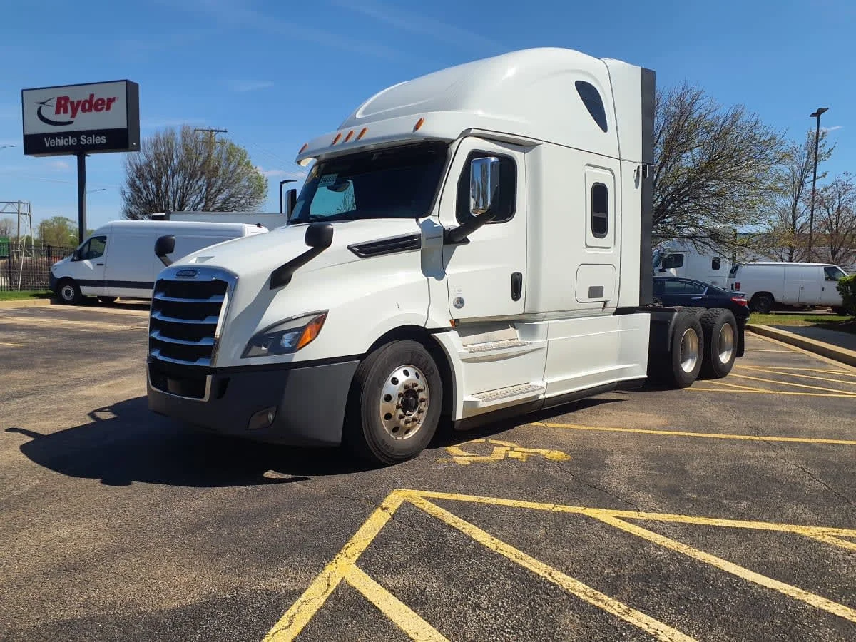 2020 Freightliner Cascadia