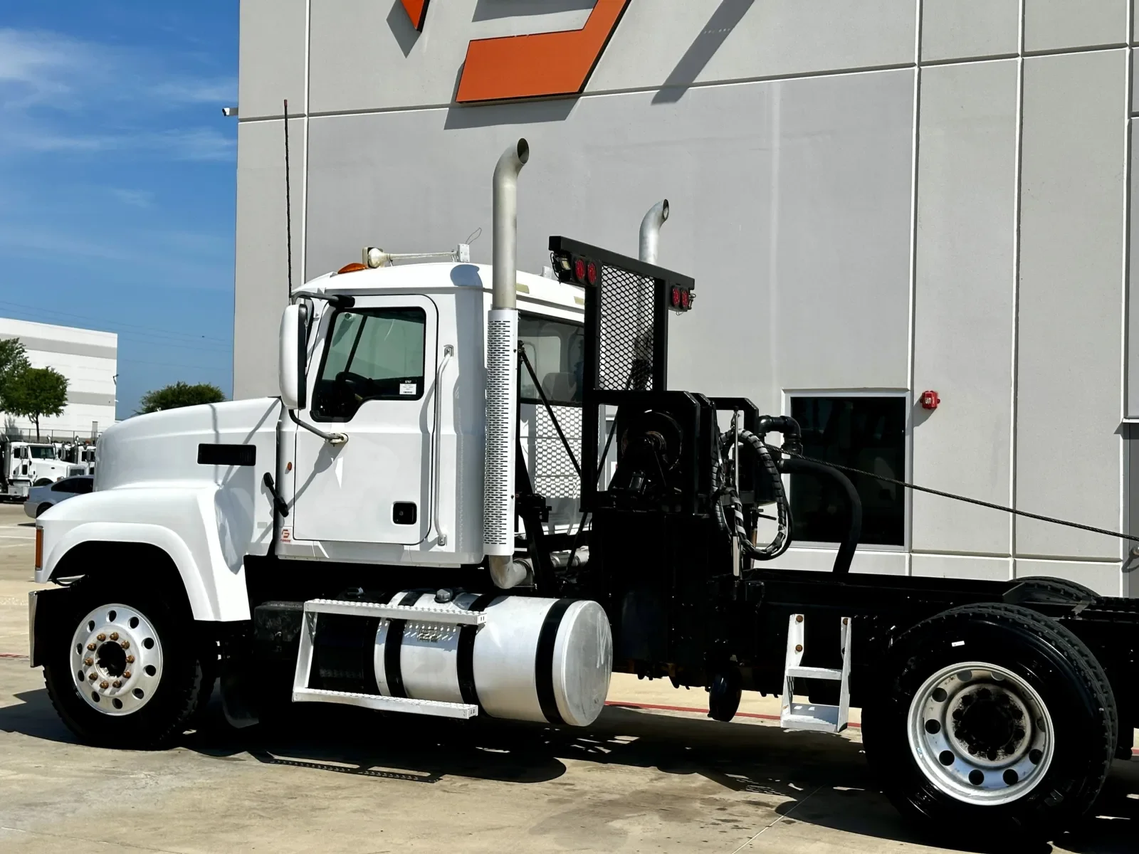 2012 Mack Pinnacle in Hutchins, TX — photo 8