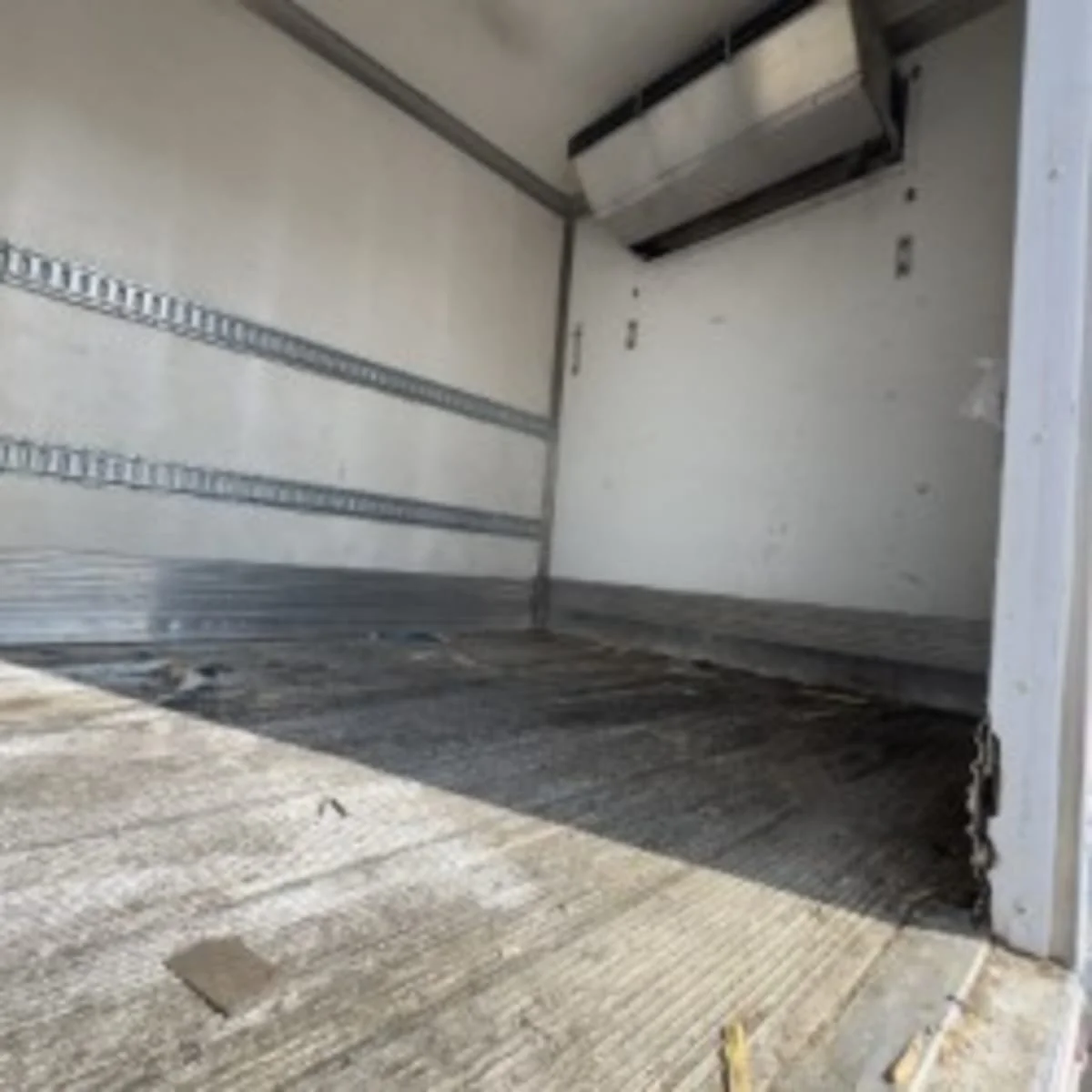 2019 International 4300 - image 9