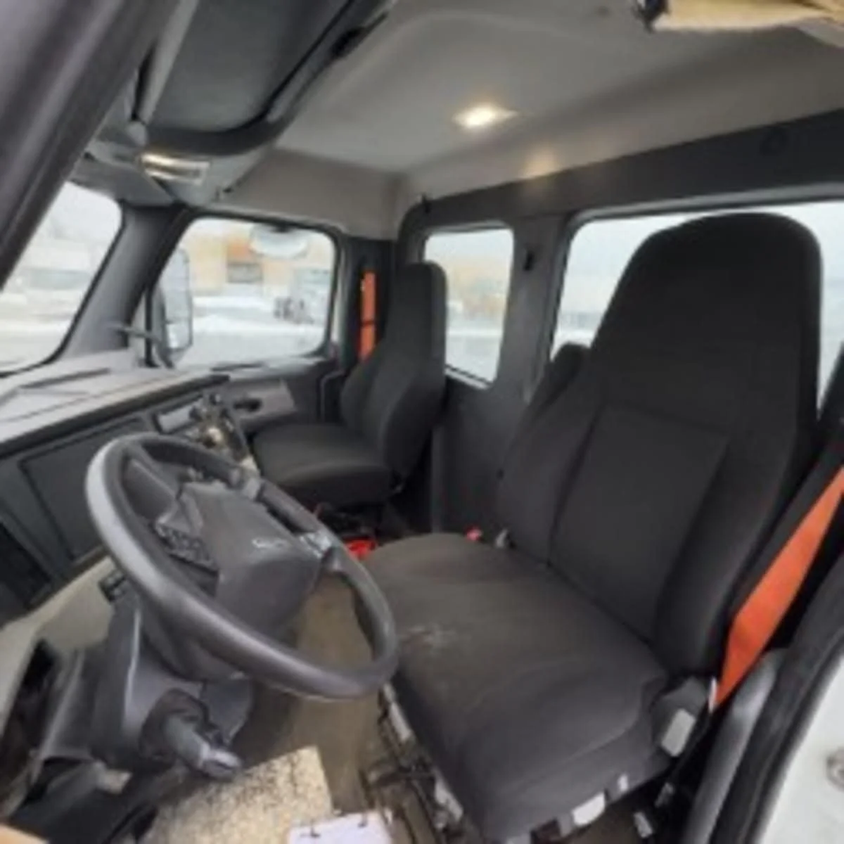 2019 Freightliner Cascadia in Syracuse, NY — photo 7