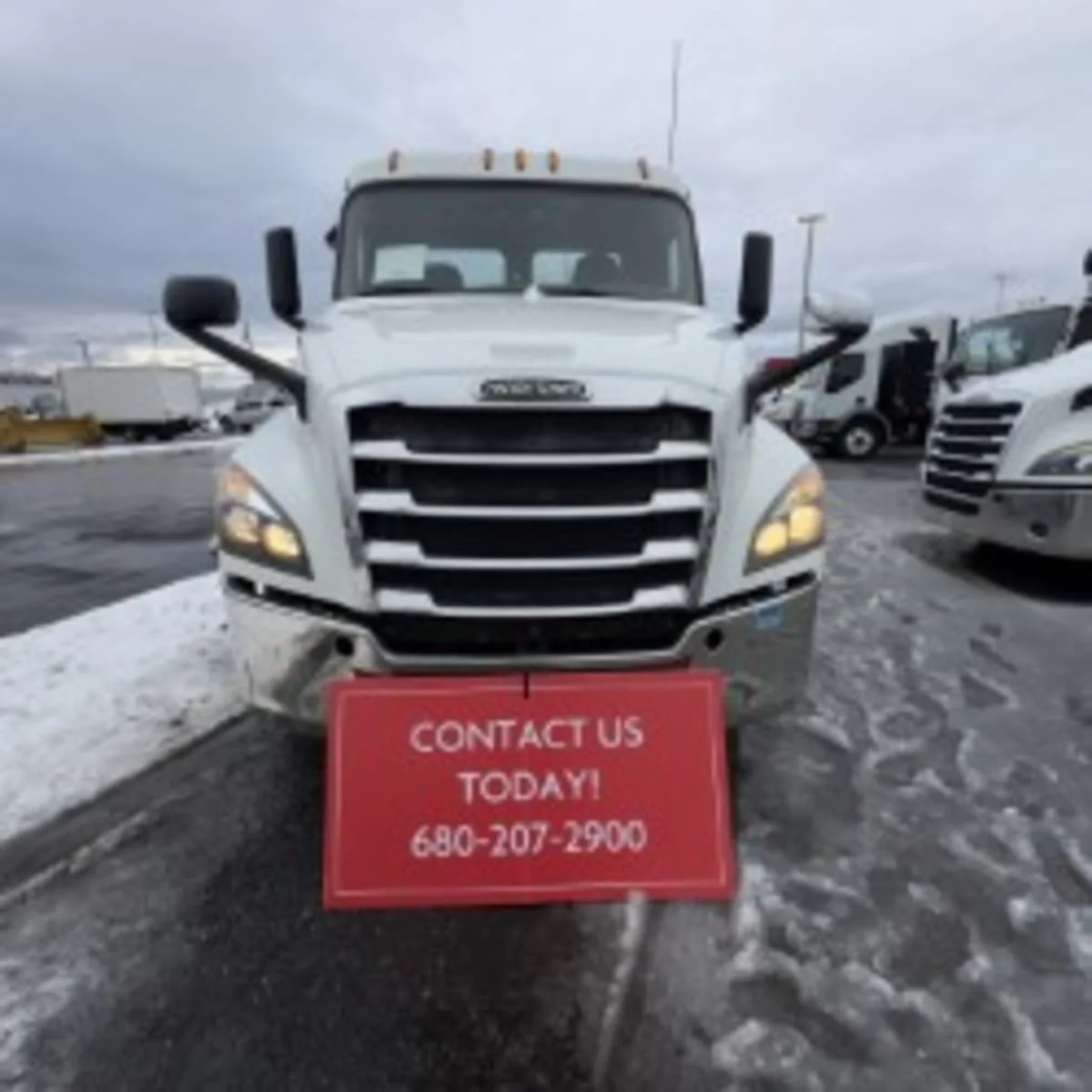 2019 Freightliner Cascadia in Syracuse, NY — photo 2