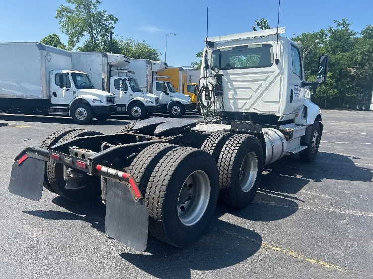 2020 International LT in Baltimore, MD — photo 7