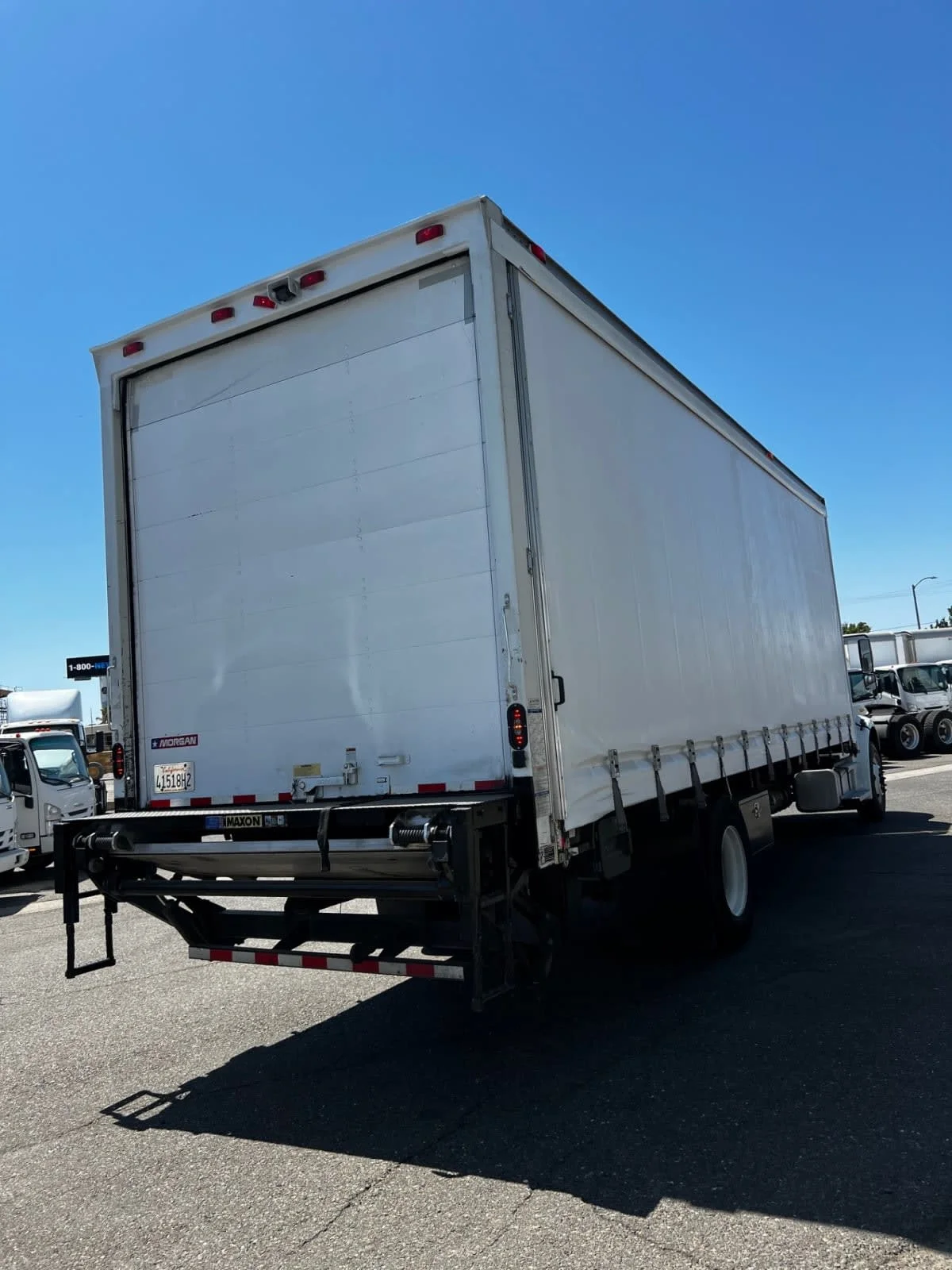 2018 Freightliner M2 106 in Fontana, CA — photo 4