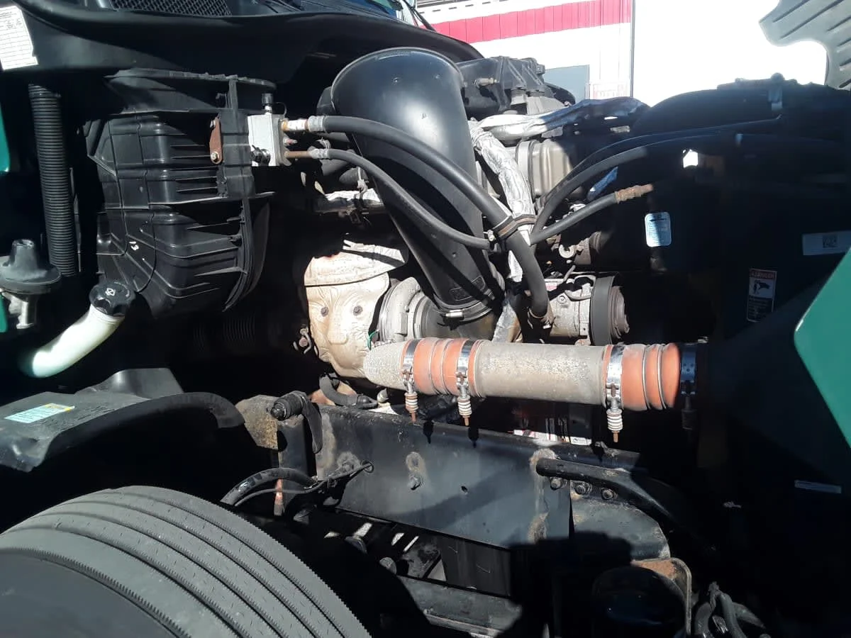 2018 Freightliner Cascadia - image 13