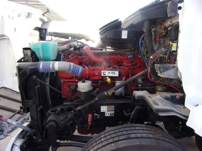 2020 Peterbilt 579 - image 10